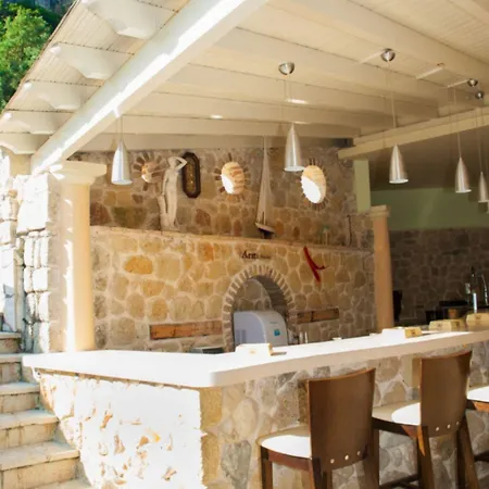 Blue Princess And 酒店 4*