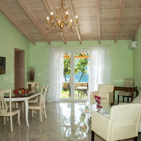 Blue Princess And فندق لياباديس