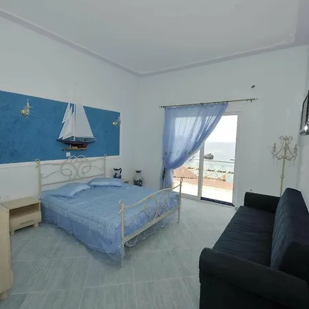 Blue Princess And 4* لياباديس