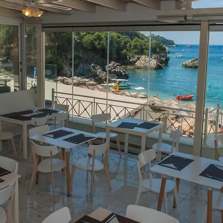 فندق Blue Princess And